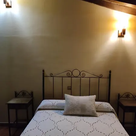 Casa Rural Mijoan Holiday home Pasaron (Caceres)